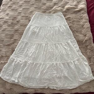 Brandy Melville White Tiered Maxi Skirt